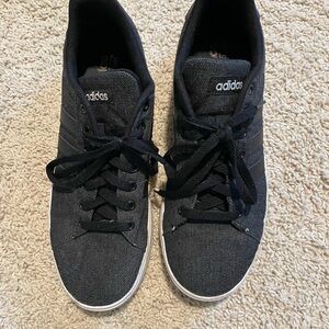 Adidas hardly worn Sneakers